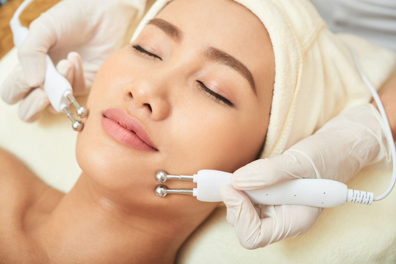 Micro Current + Microdermabrasion Facial